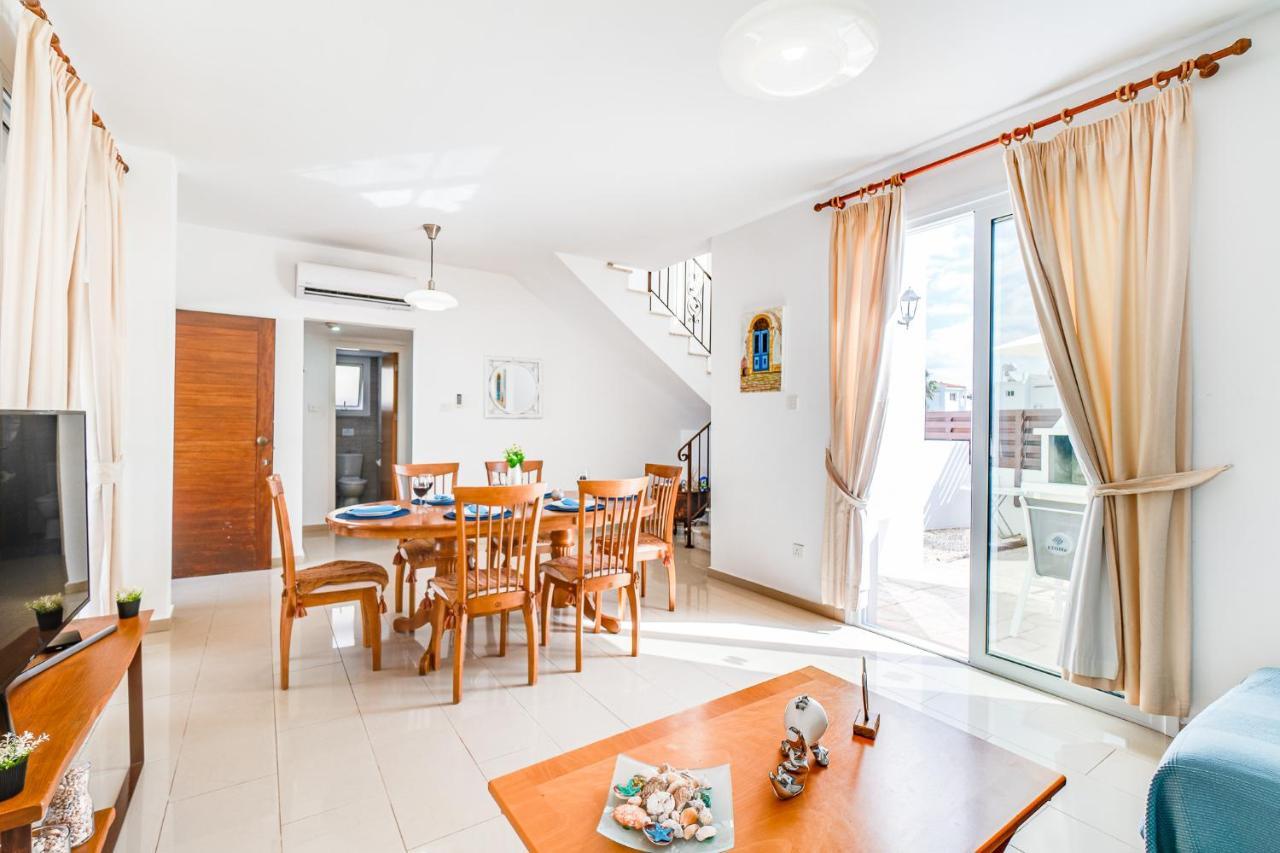 Villa Rosedale By Ezoria Villas アヤナパ エクステリア 写真